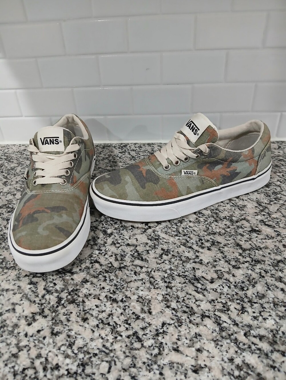 Vans Camo Low-Top Sneakers - Green/Brown/Tan
